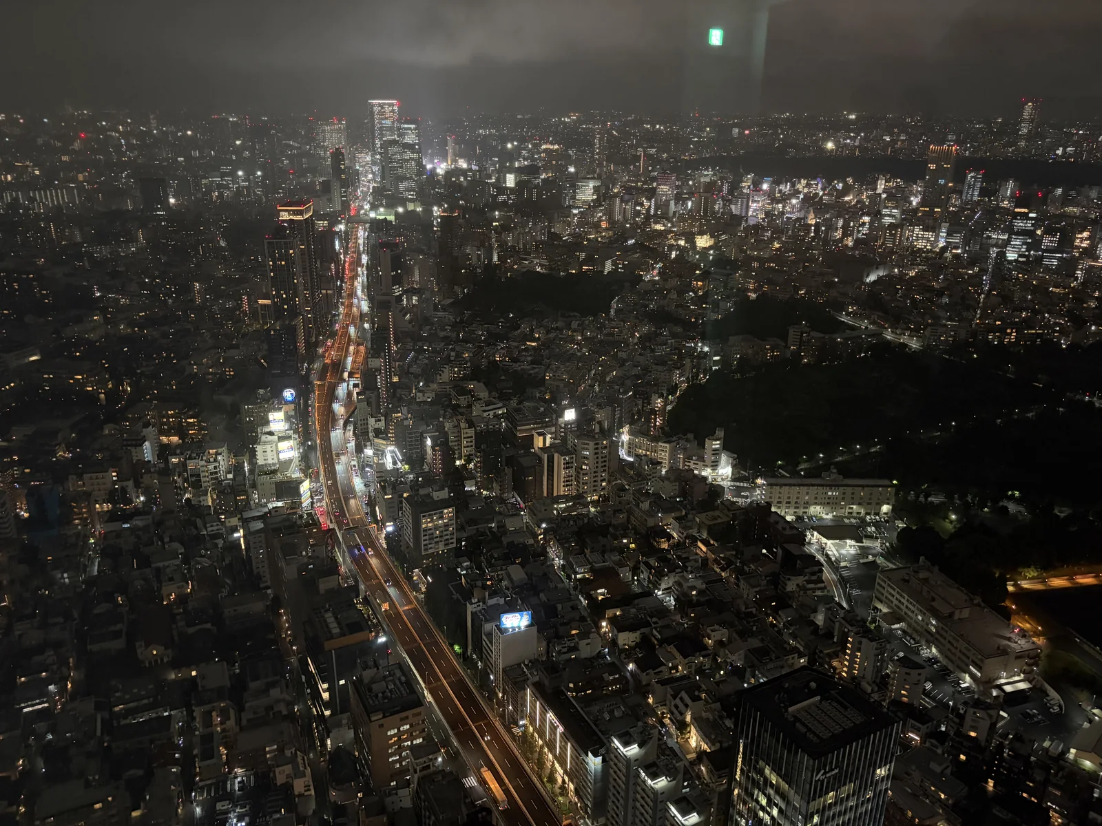 Tokyo City View 夜间俯瞰
